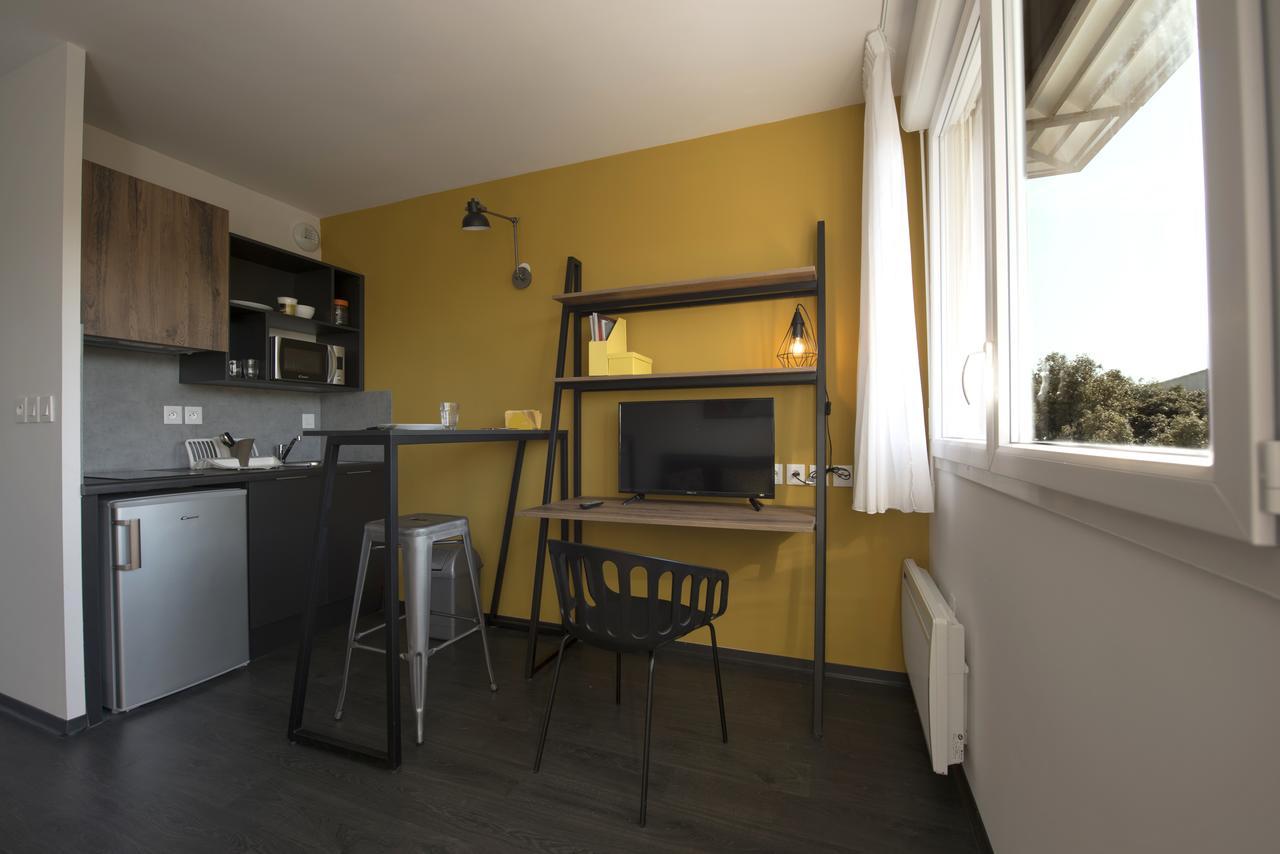 Residence Uxco Kampus 30 Ex Suiteasy Nîmes Exterior photo